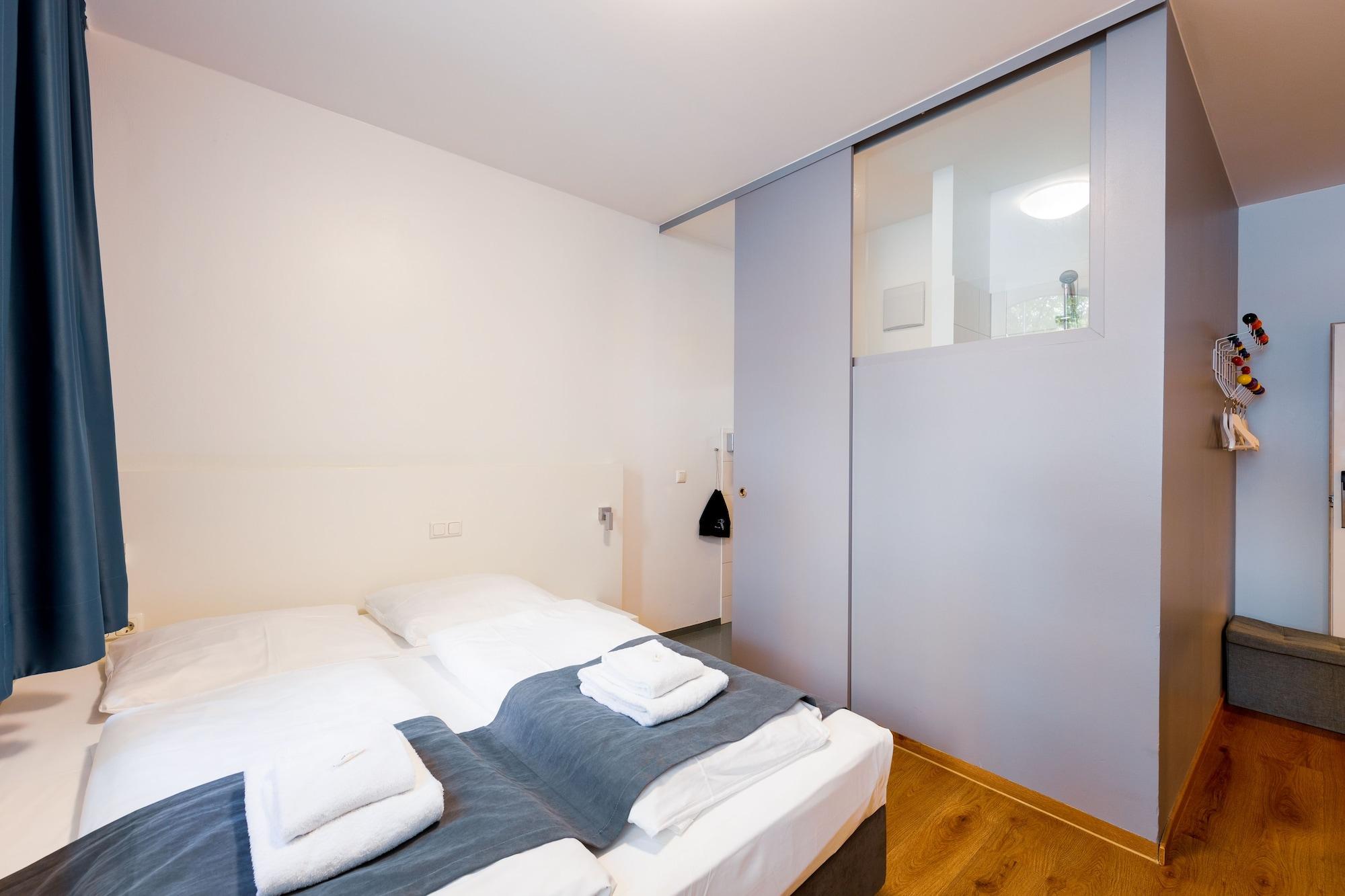 Hotel Mk Max-weber-platz 2*